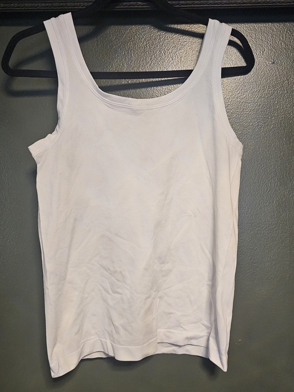 Bali White Scoop Neck Tank Top